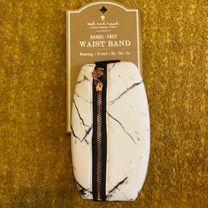 Fanny pack/Waist band - NWT